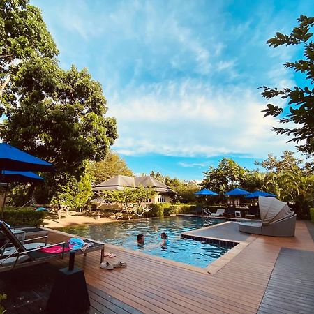 Perennial Resort Nai Yang Bagian luar foto