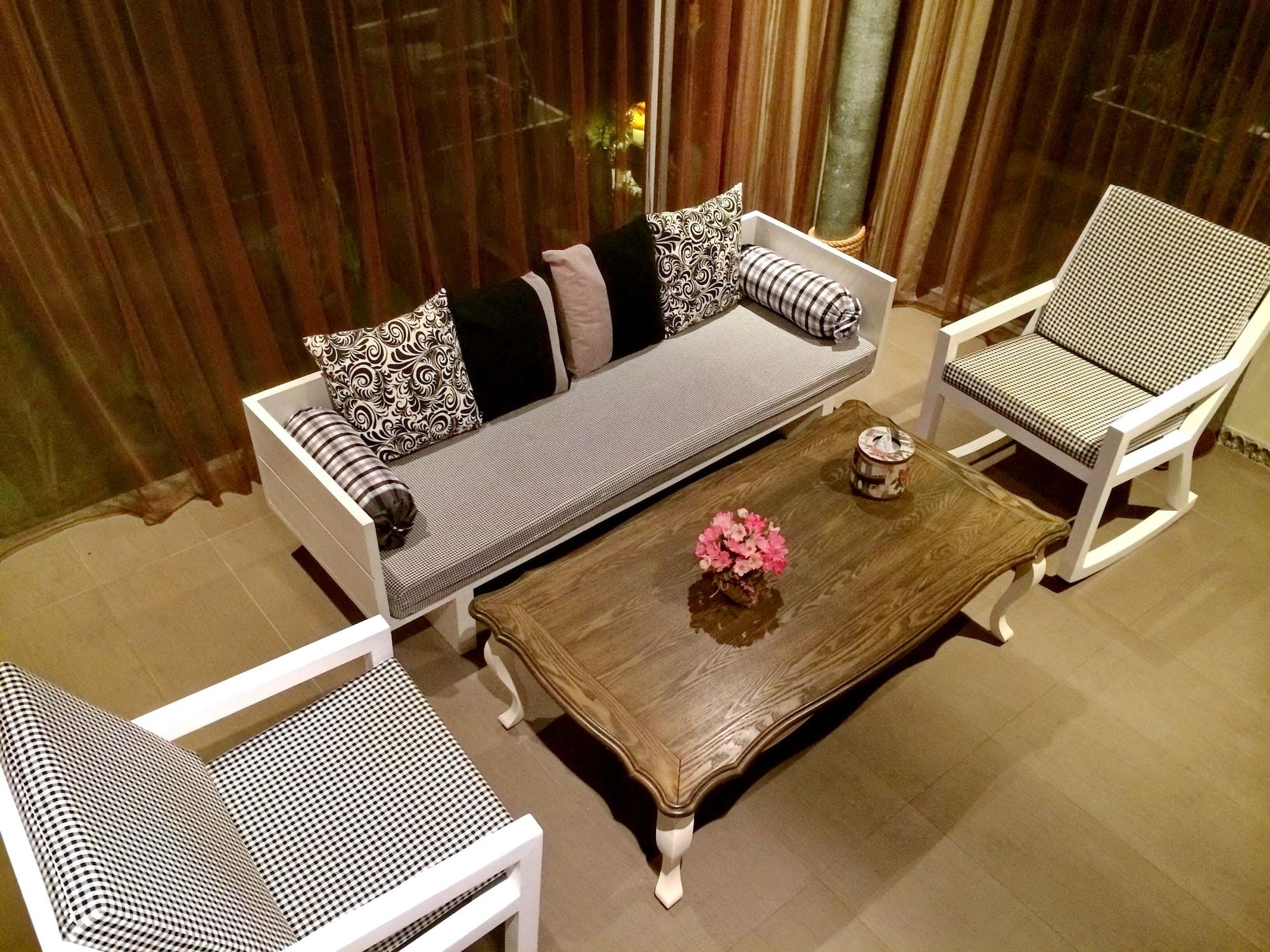 Perennial Resort Nai Yang Bagian luar foto