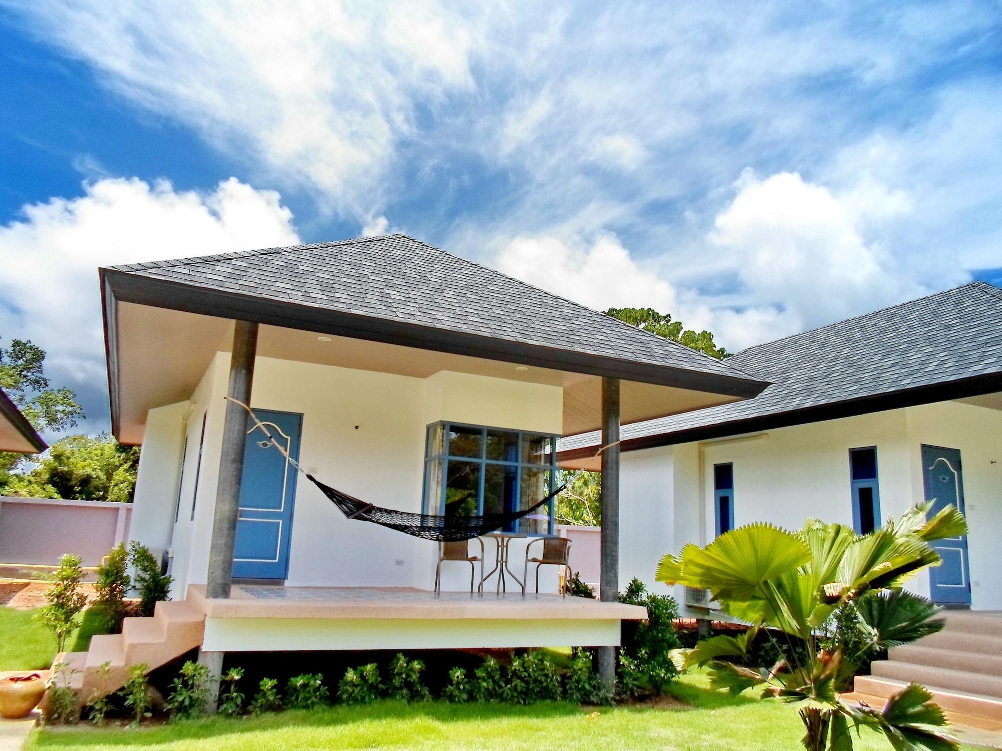 Perennial Resort Nai Yang Bagian luar foto