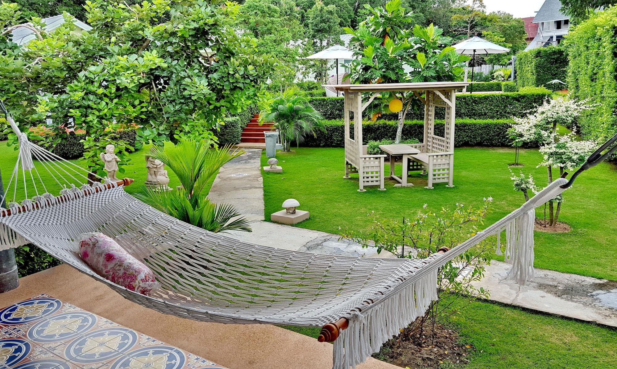 Perennial Resort Nai Yang Bagian luar foto