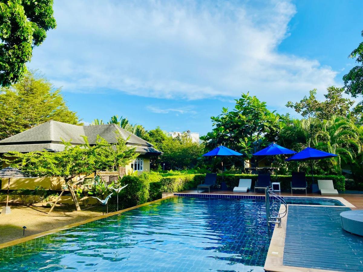 Perennial Resort Nai Yang Bagian luar foto