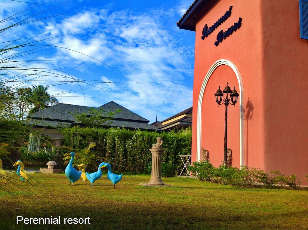 Perennial Resort Nai Yang Bagian luar foto